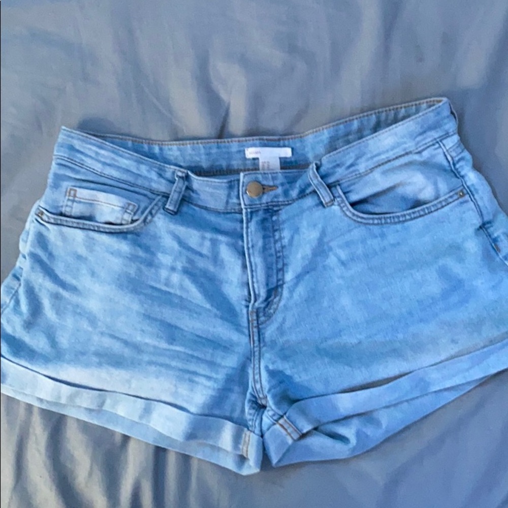 Short shorts